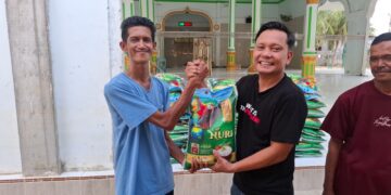 Forum Puan Hijau bersama Partai Atjeh Hijau Salurkan Donasi Sedekah Raya untuk Warga Aceh